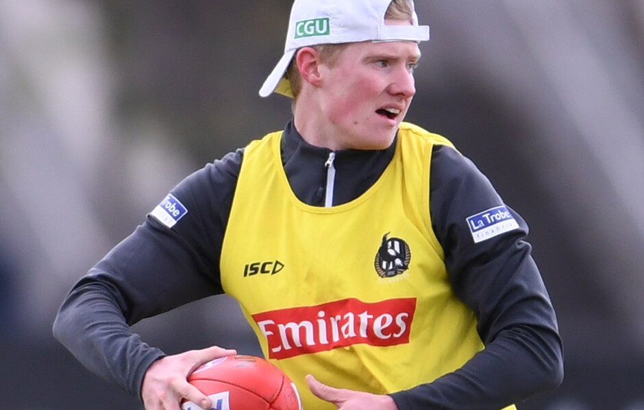 NobleTrainingHORIZ.png John Noble in action at training - Collingwood Magpies,Adelaide Crows